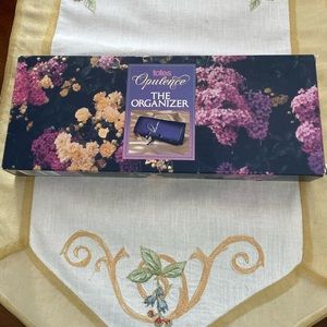 Totes opulence organizer